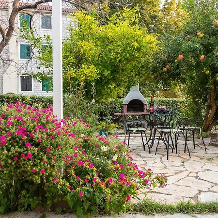Apartment Jurasin Kaštela Екстериор снимка