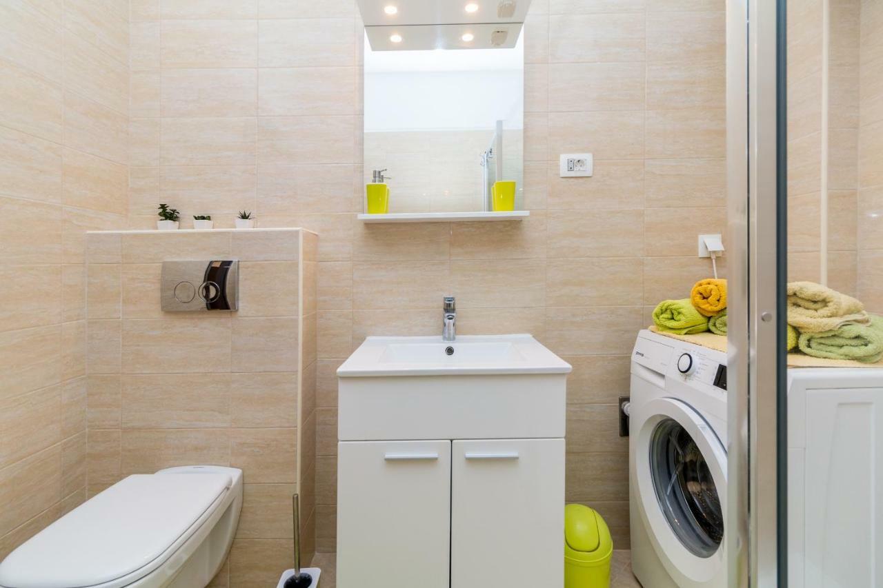 Apartment Jurasin Kaštela Екстериор снимка